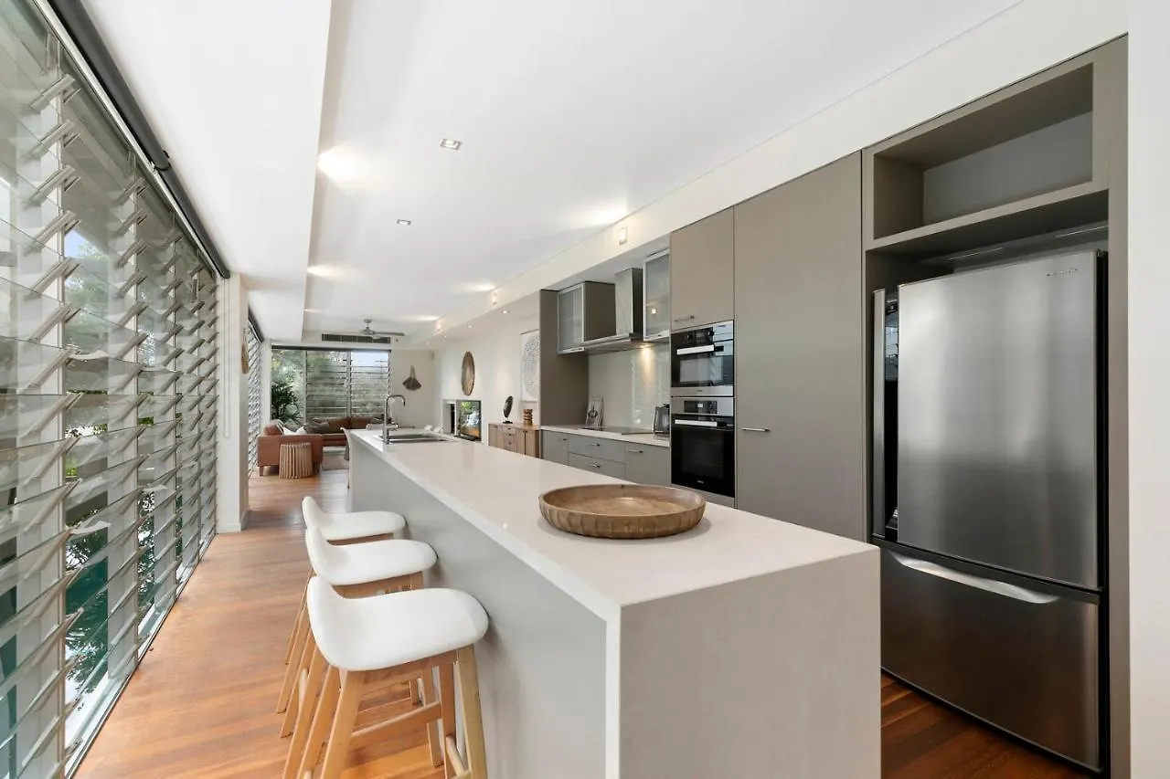 Sanctuary At Sunshine Beach - Tranquil Private Pool Holiday home